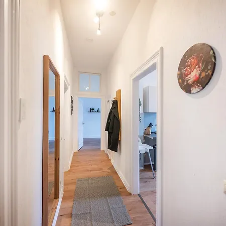 Suedstadt-oase 2 Komfort Mit 2 Sz Und Balkon * Кобленц