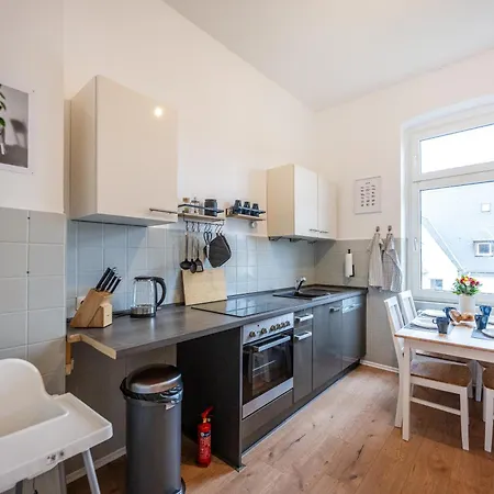 Suedstadt-oase 2 Komfort Mit 2 Sz Und Balkon Daire *