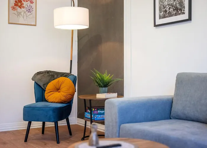 Suedstadt-oase 2 Komfort Mit 2 Sz Und Balkon * Кобленц